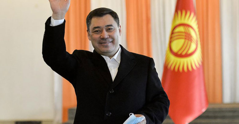 رئيس قرغيزستان يقرر إعادة إنشاء وزارة الدفاع