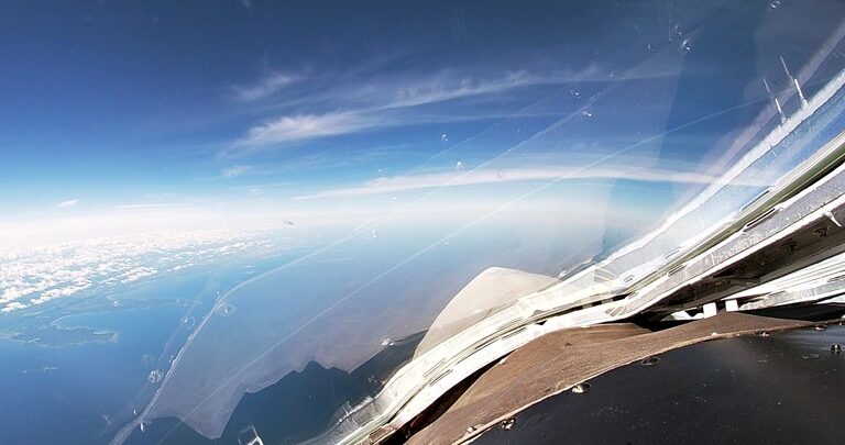 قاذفتان استراتيجيتان روسيتان تنفذان تمرينا في أجواء بيلاروس وسط تصاعد التوتر مع بولندا