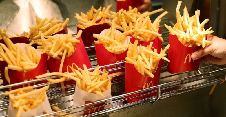 لا يستثمر بالتكنولوجيا فقط.. بطاطس “ماكدونالدز” تأتينا من مزارع “بيل جيتس”