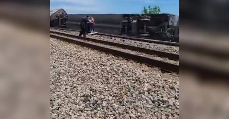 أميركا.. قتلى في اصطدام قطار ركاب يقل الآلاف بشاحنة