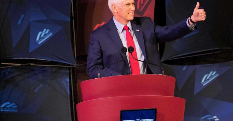 مايك بنس يدخل السباق إلى البيت الأبيض